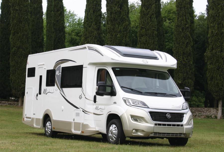  Caravans International Magis 74 XT 2016 года  (фото 2 из 3)